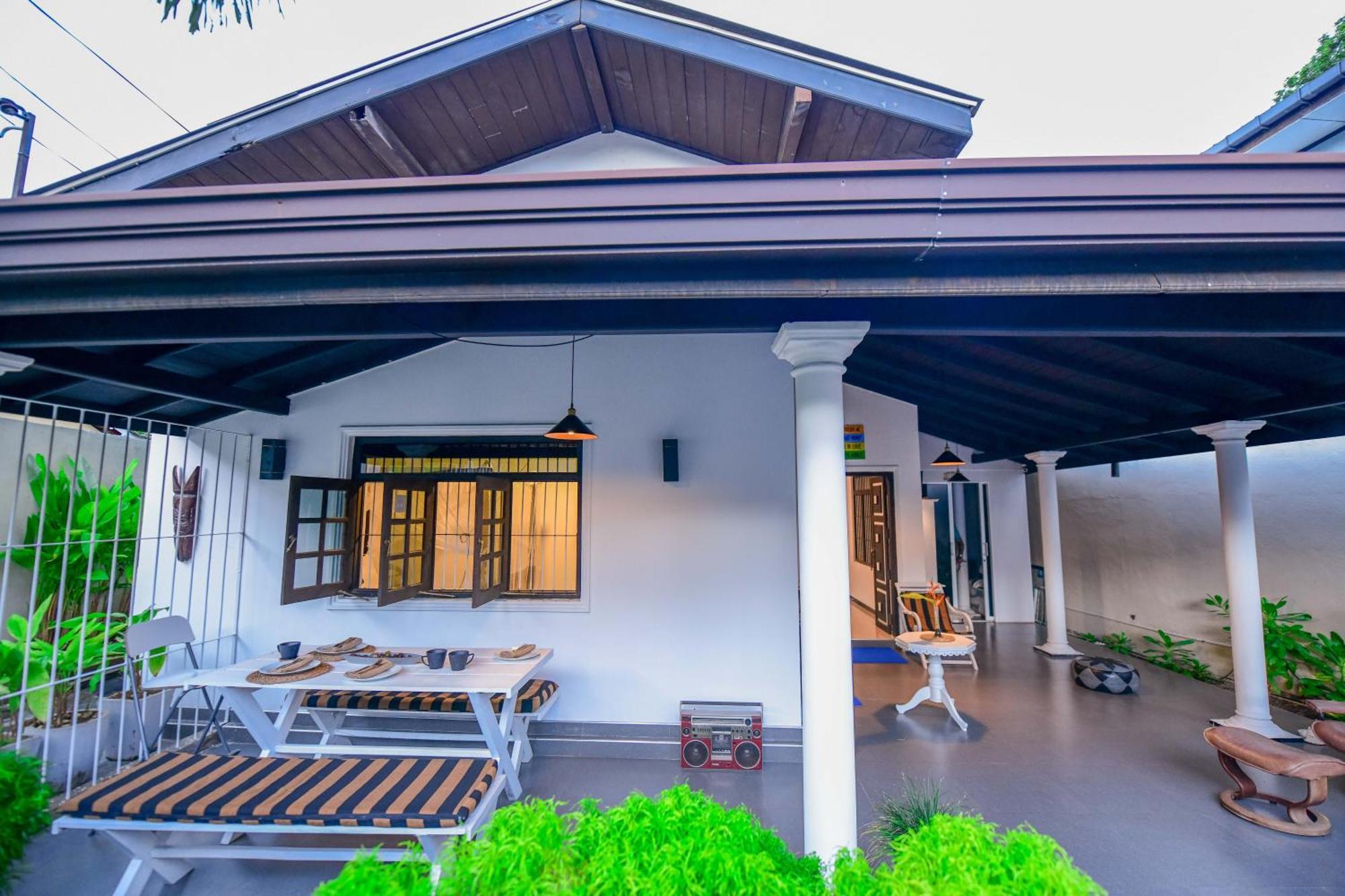 Grand Conch Villa Тангалла Экстерьер фото